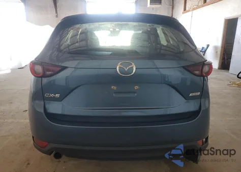 2019 Mazda Cx-5 Sport z USA, uszkodzony, nr VIN JM3KFABM9K1568751
